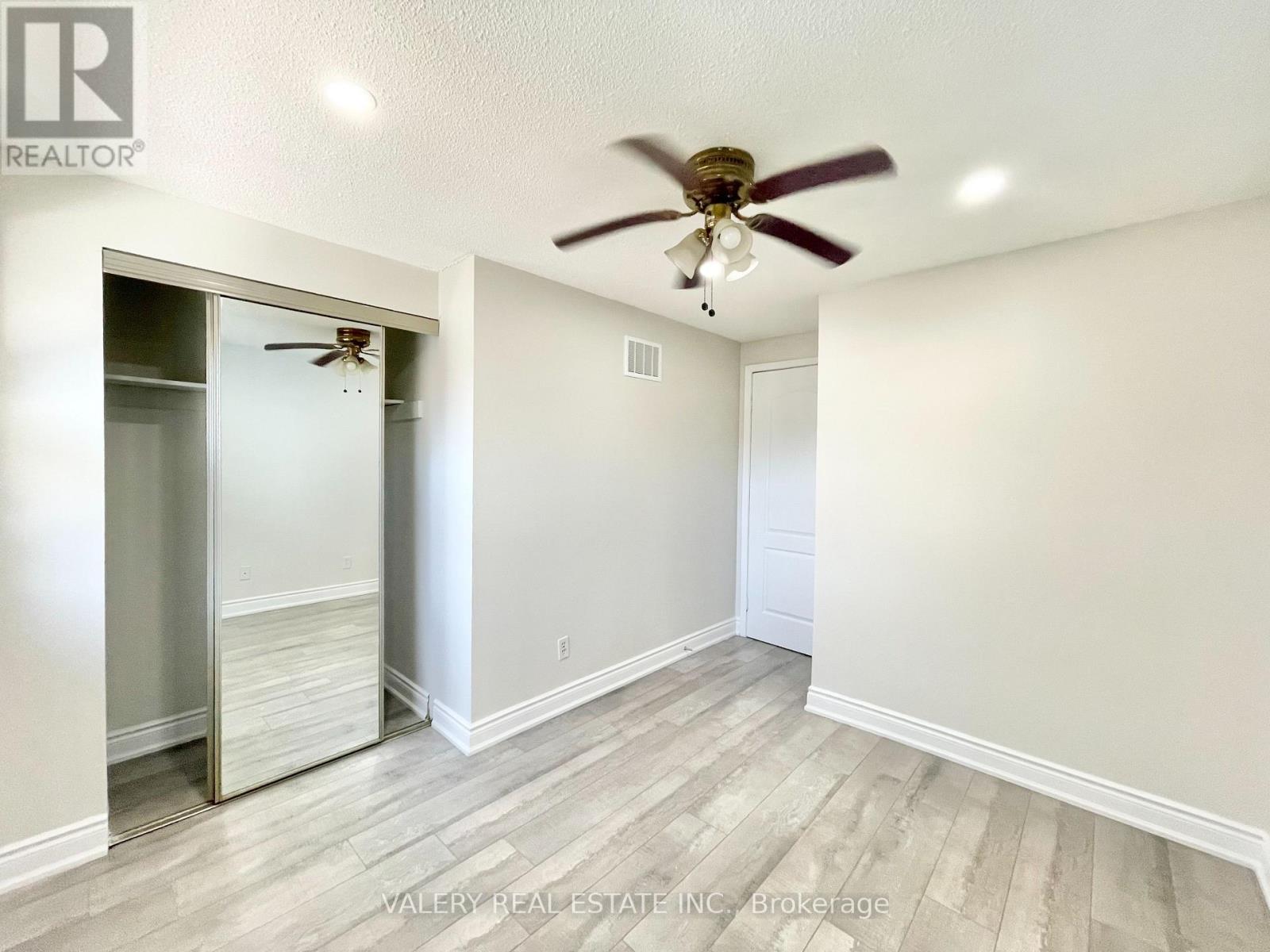 26 Homeland Court, Brampton, Ontario  L6S 1R8 - Photo 11 - W13136926