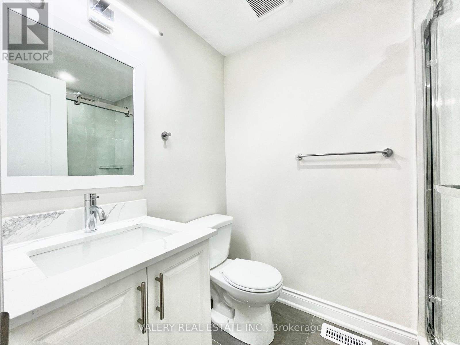 26 Homeland Court, Brampton, Ontario  L6S 1R8 - Photo 8 - W13136926
