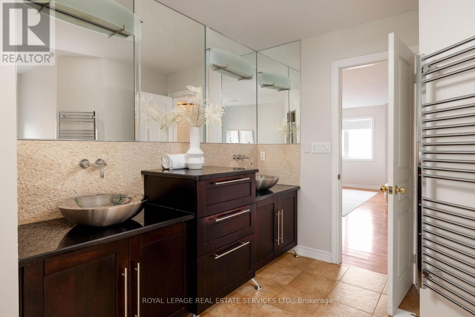 2313 Coronation Drive, Oakville, Ontario  L6H 7N1 - Photo 21 - W13136932