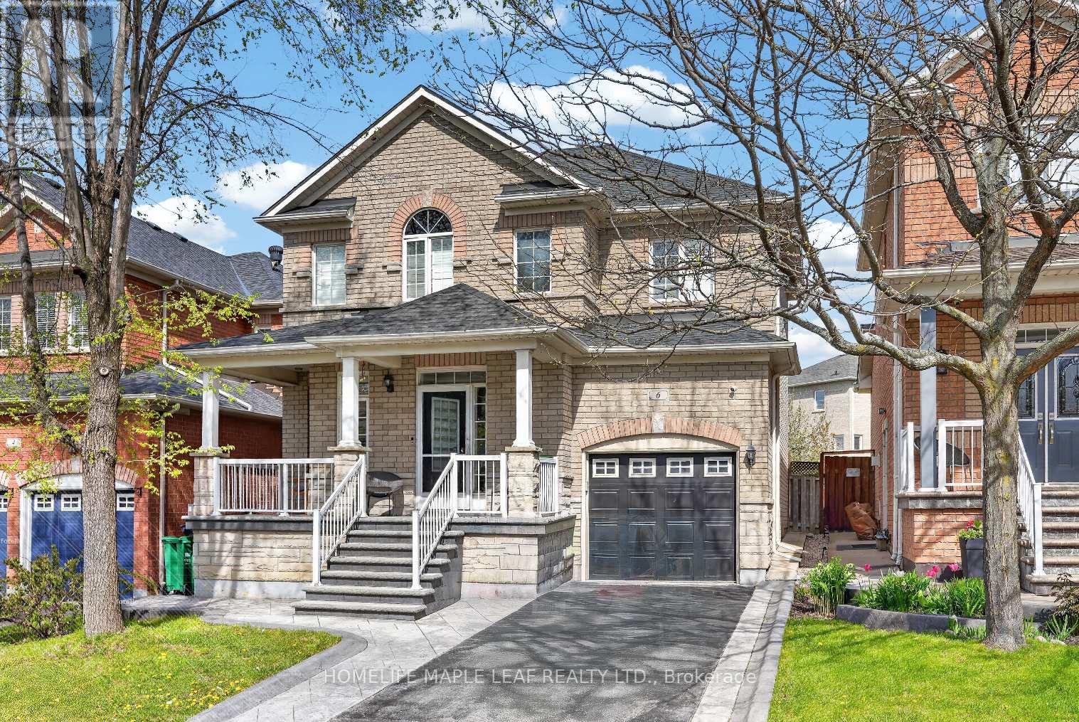6 Clearjoy Street, Brampton, Ontario  L6V 4P1 - Photo 2 - W13136954