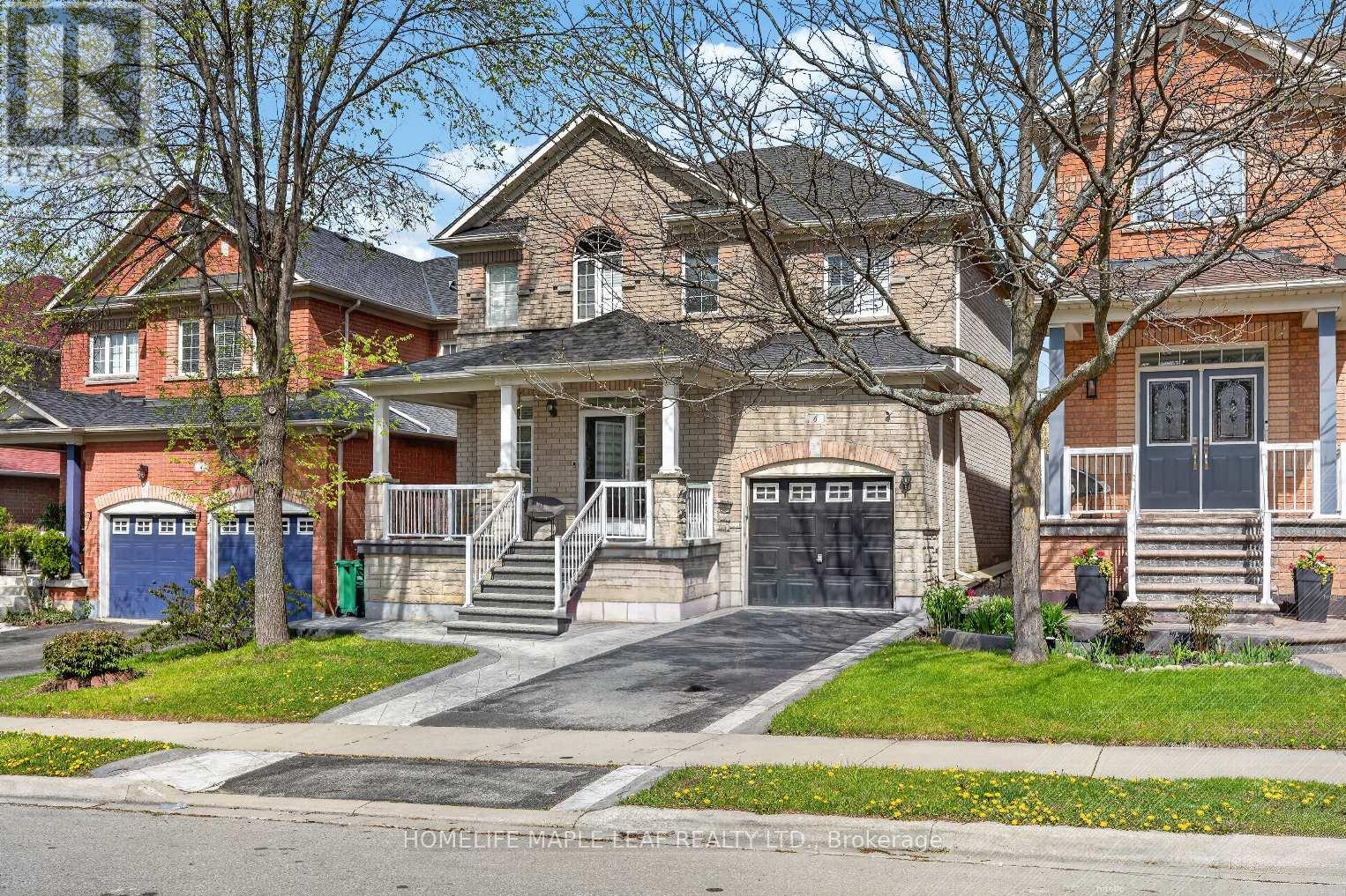 6 Clearjoy Street, Brampton, Ontario  L6V 4P1 - Photo 3 - W13136954