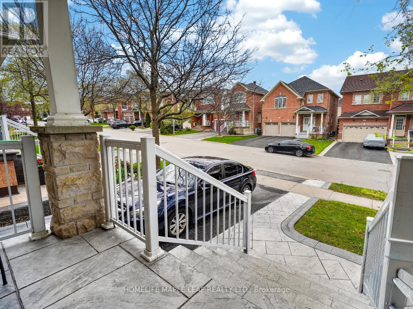 6 Clearjoy Street, Brampton, Ontario  L6V 4P1 - Photo 4 - W13136954