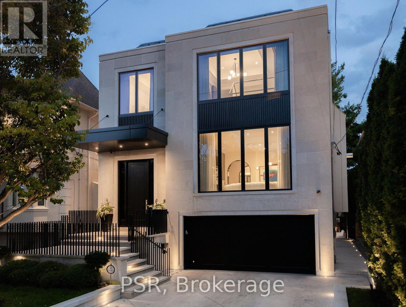 363 BEDFORD PARK AVENUE, Toronto, Ontario