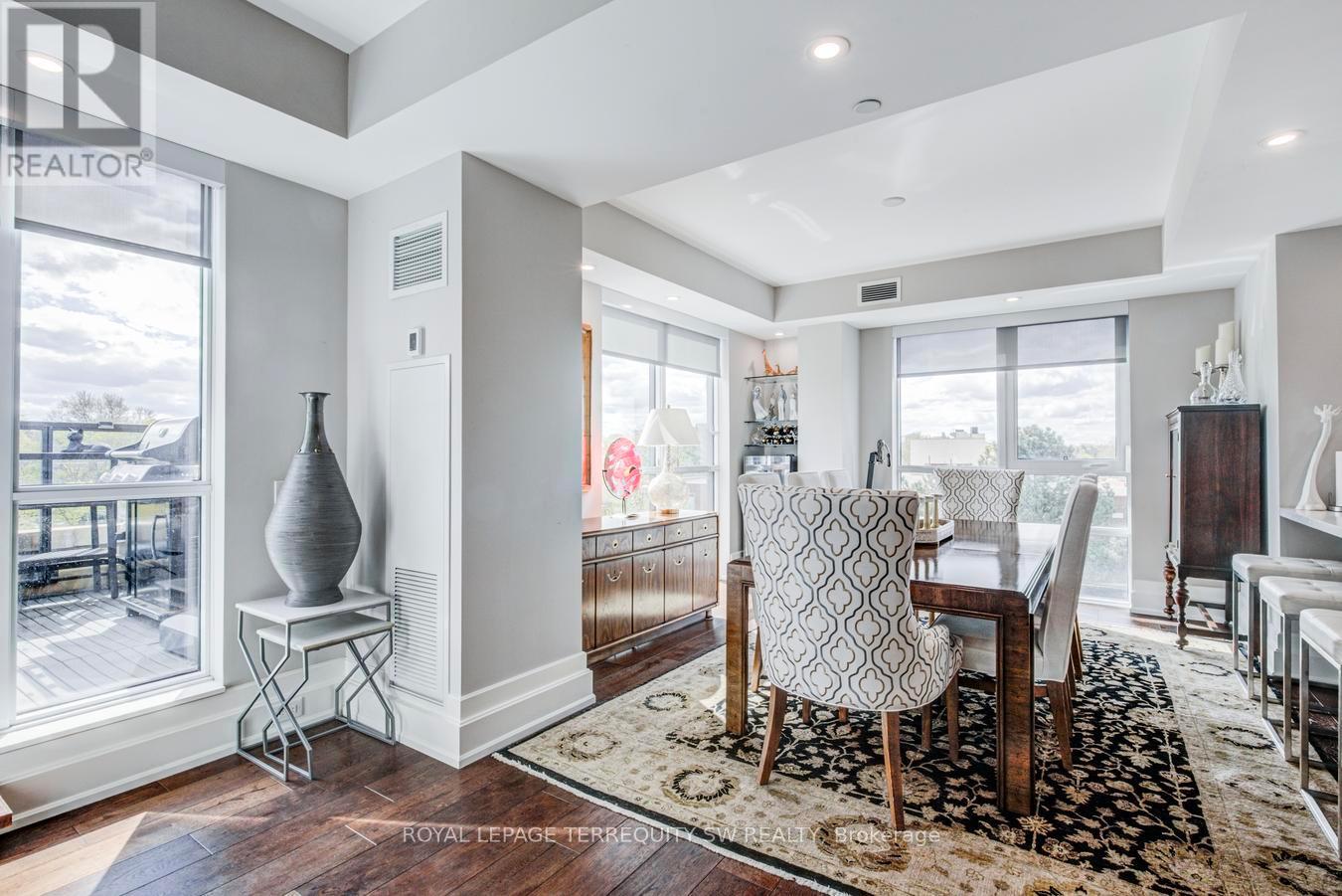 605 - 3 Southvale Drive, Toronto, Ontario  M4G 1G1 - Photo 14 - C13119578