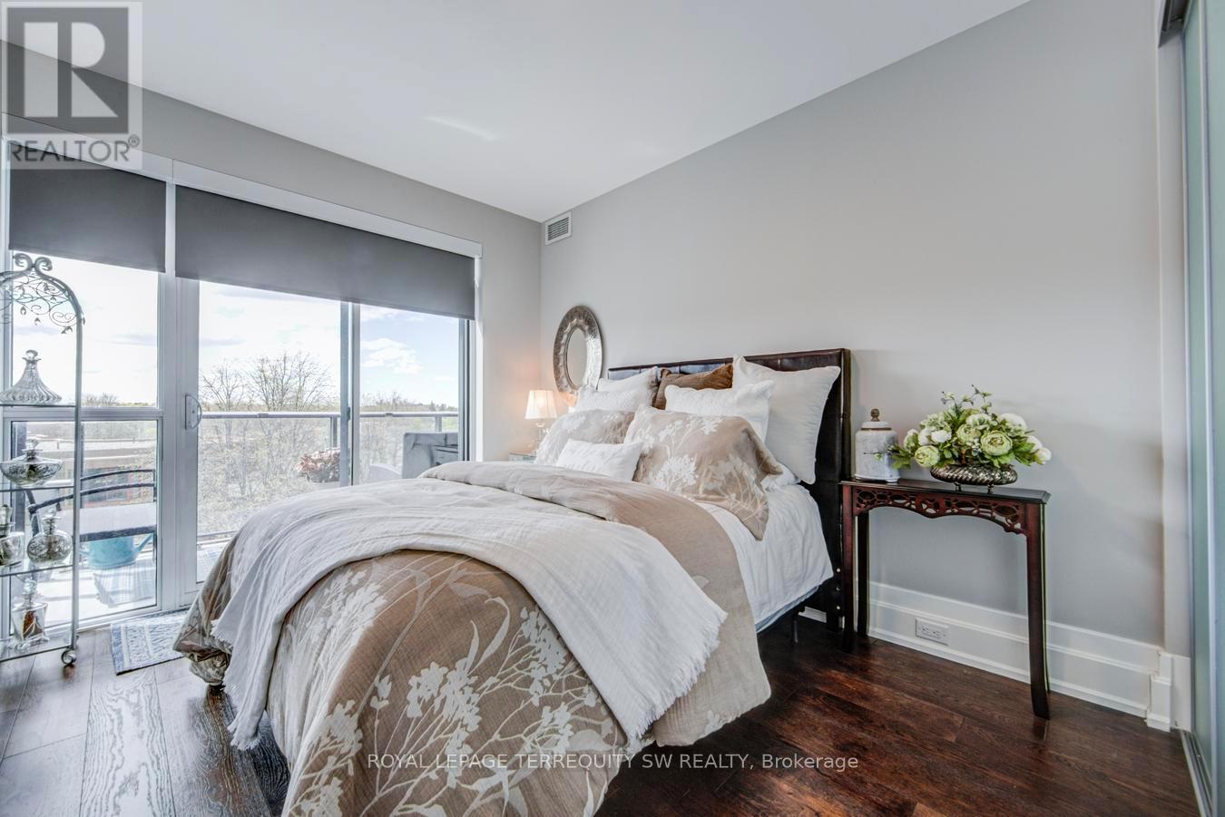605 - 3 Southvale Drive, Toronto, Ontario  M4G 1G1 - Photo 29 - C13119578