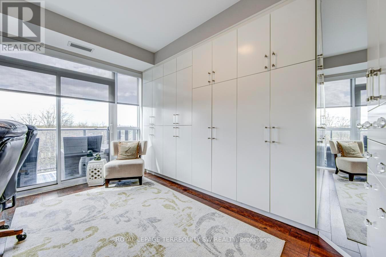 605 - 3 Southvale Drive, Toronto, Ontario  M4G 1G1 - Photo 37 - C13119578