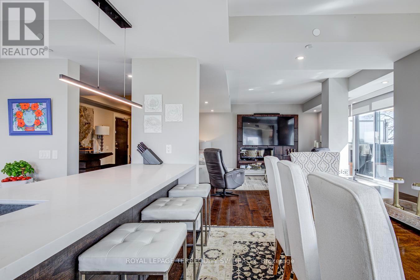 605 - 3 Southvale Drive, Toronto, Ontario  M4G 1G1 - Photo 17 - C13119578
