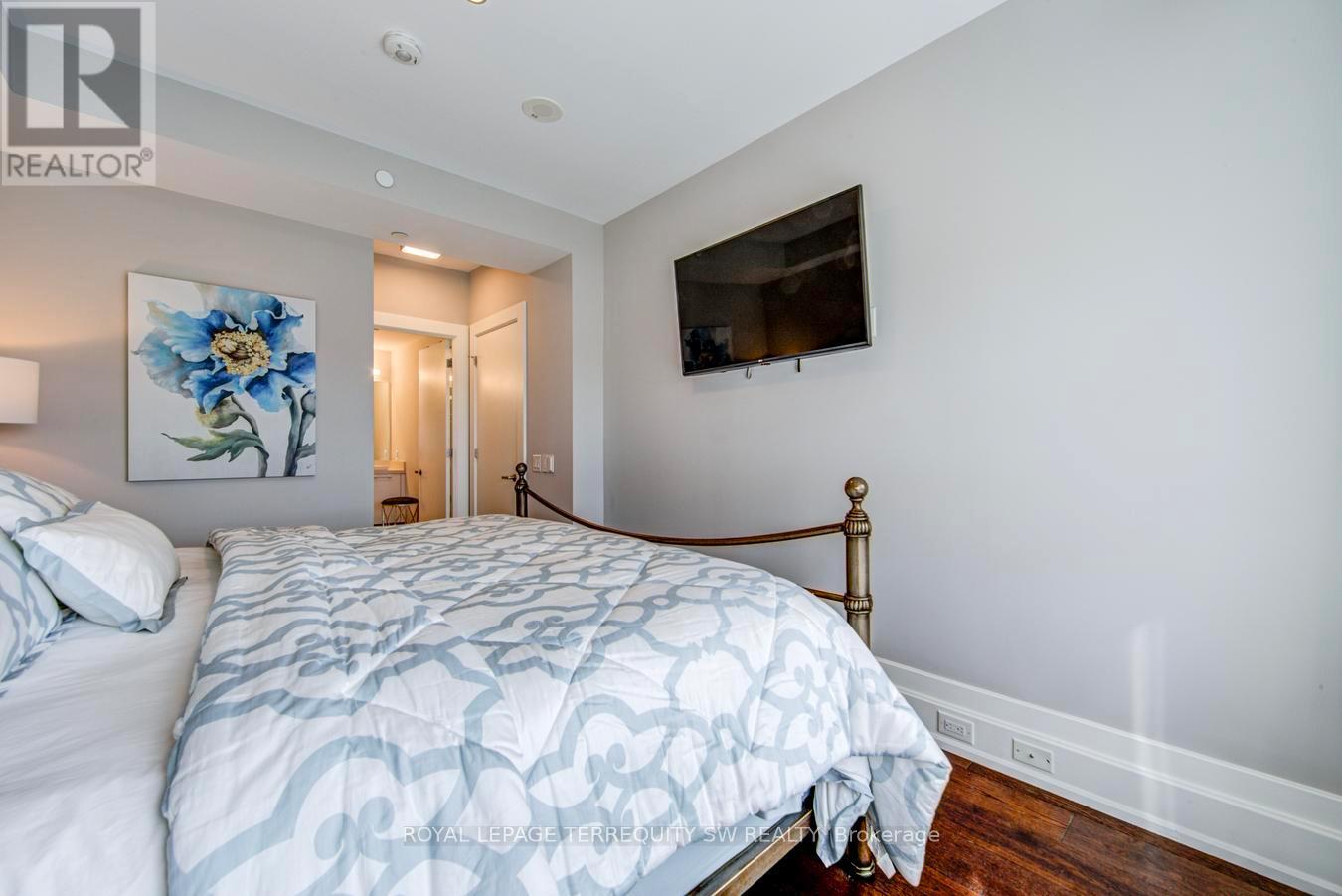 605 - 3 Southvale Drive, Toronto, Ontario  M4G 1G1 - Photo 33 - C13119578