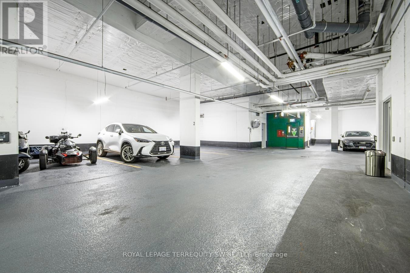 605 - 3 Southvale Drive, Toronto, Ontario  M4G 1G1 - Photo 50 - C13119578