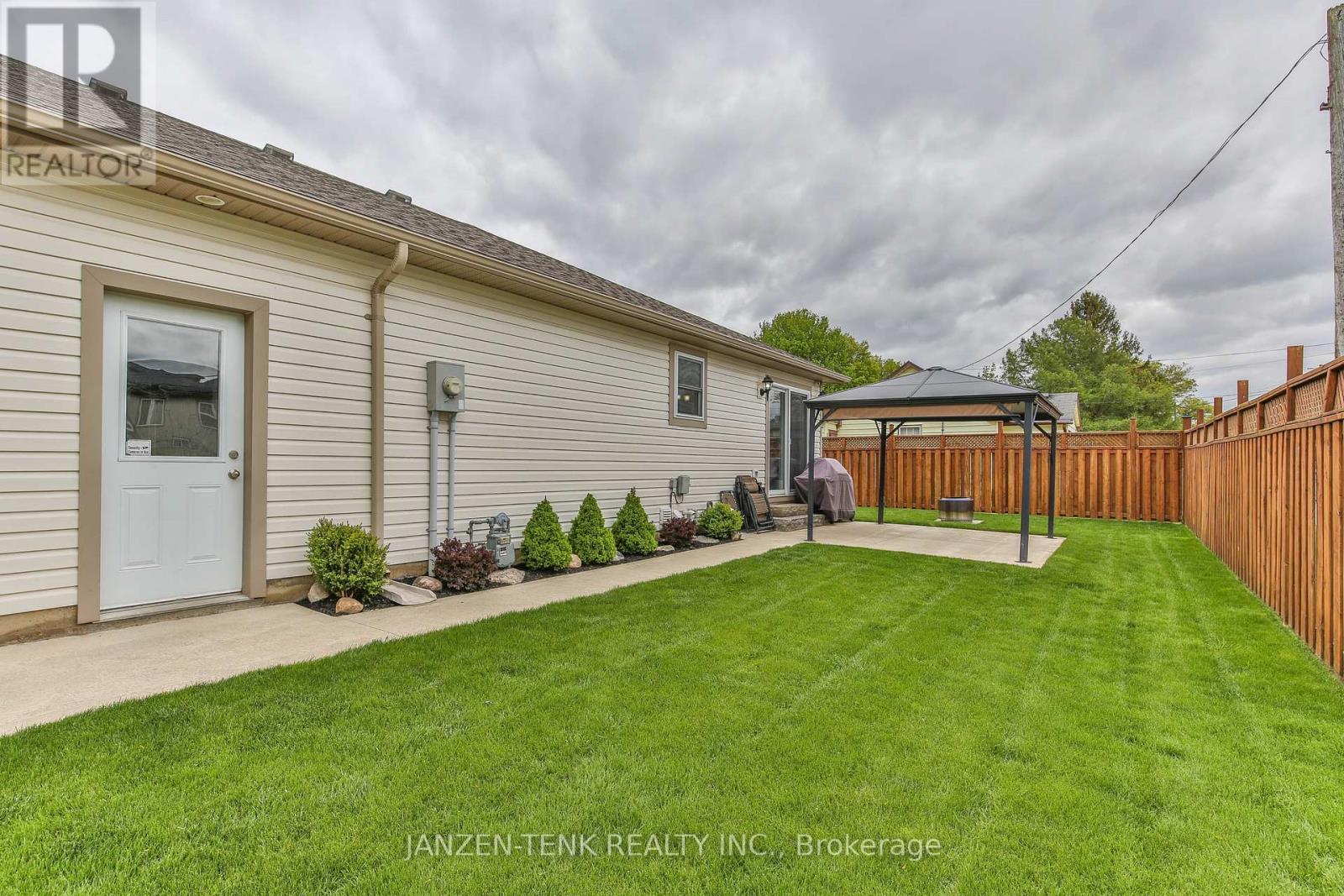 9240 Old Chapel Street, Bayham, Ontario  N0J 1Y0 - Photo 32 - X13136998