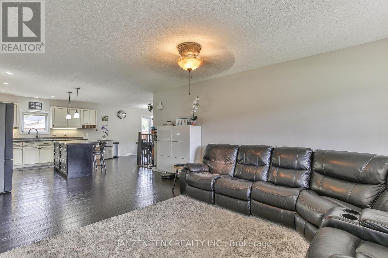 9240 Old Chapel Street, Bayham, Ontario  N0J 1Y0 - Photo 6 - X13136998
