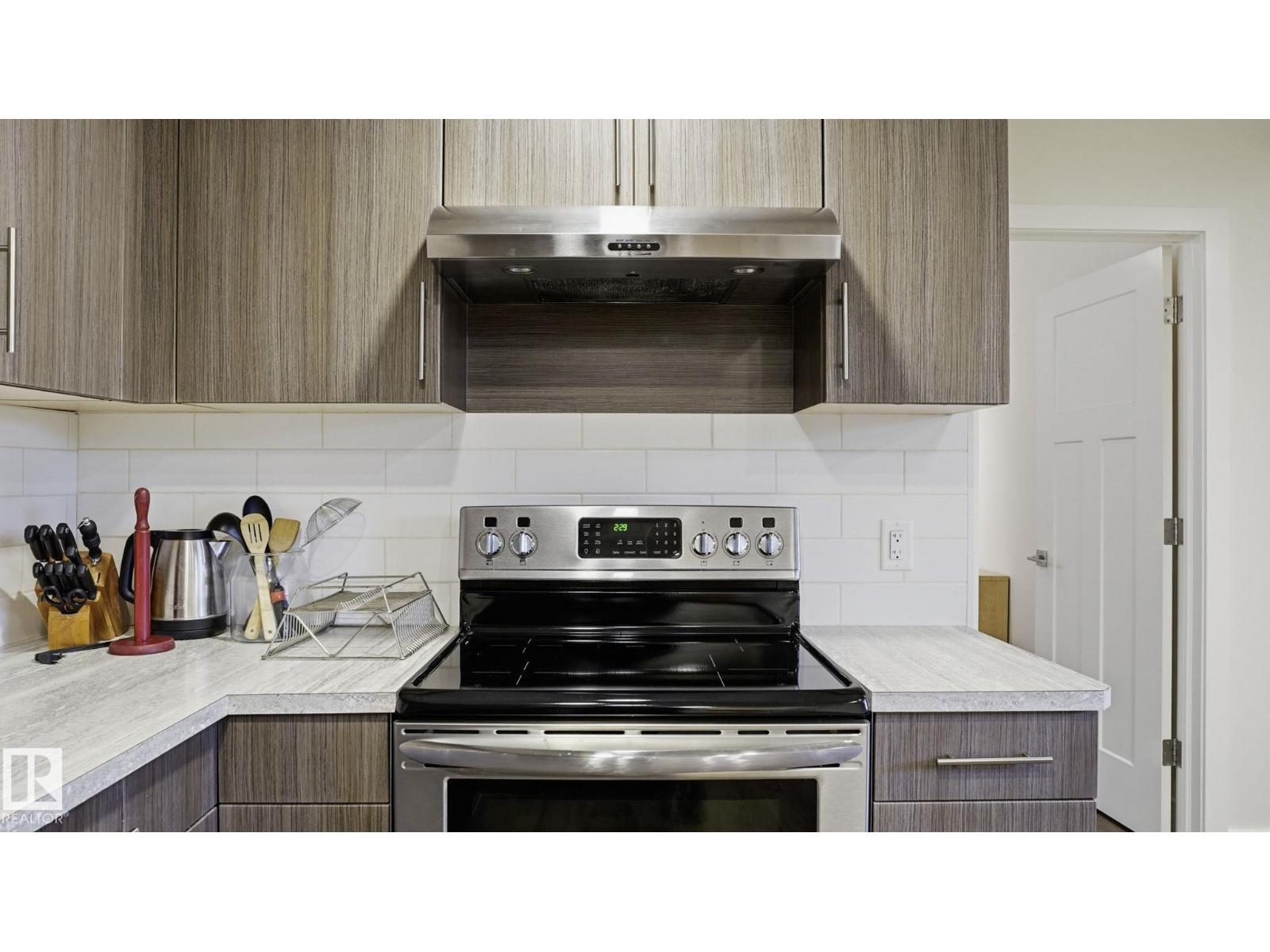 11002 University Av Nw, Edmonton, Alberta  T6G 1Y3 - Photo 57 - E4488158