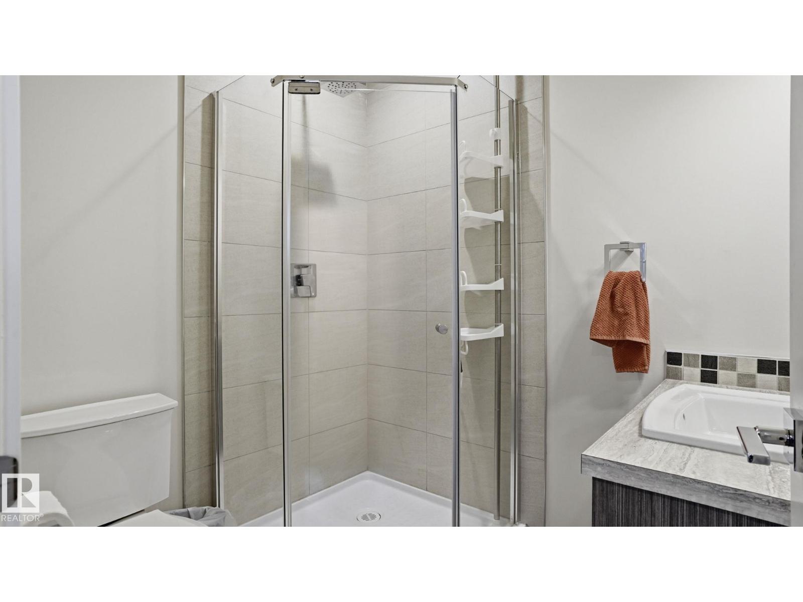 11002 University Av Nw, Edmonton, Alberta  T6G 1Y3 - Photo 59 - E4488158