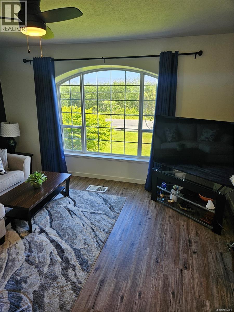 A 5012 Beaver Harbour Rd, Port Hardy, British Columbia  V0N 2P0 - Photo 12 - 1037068