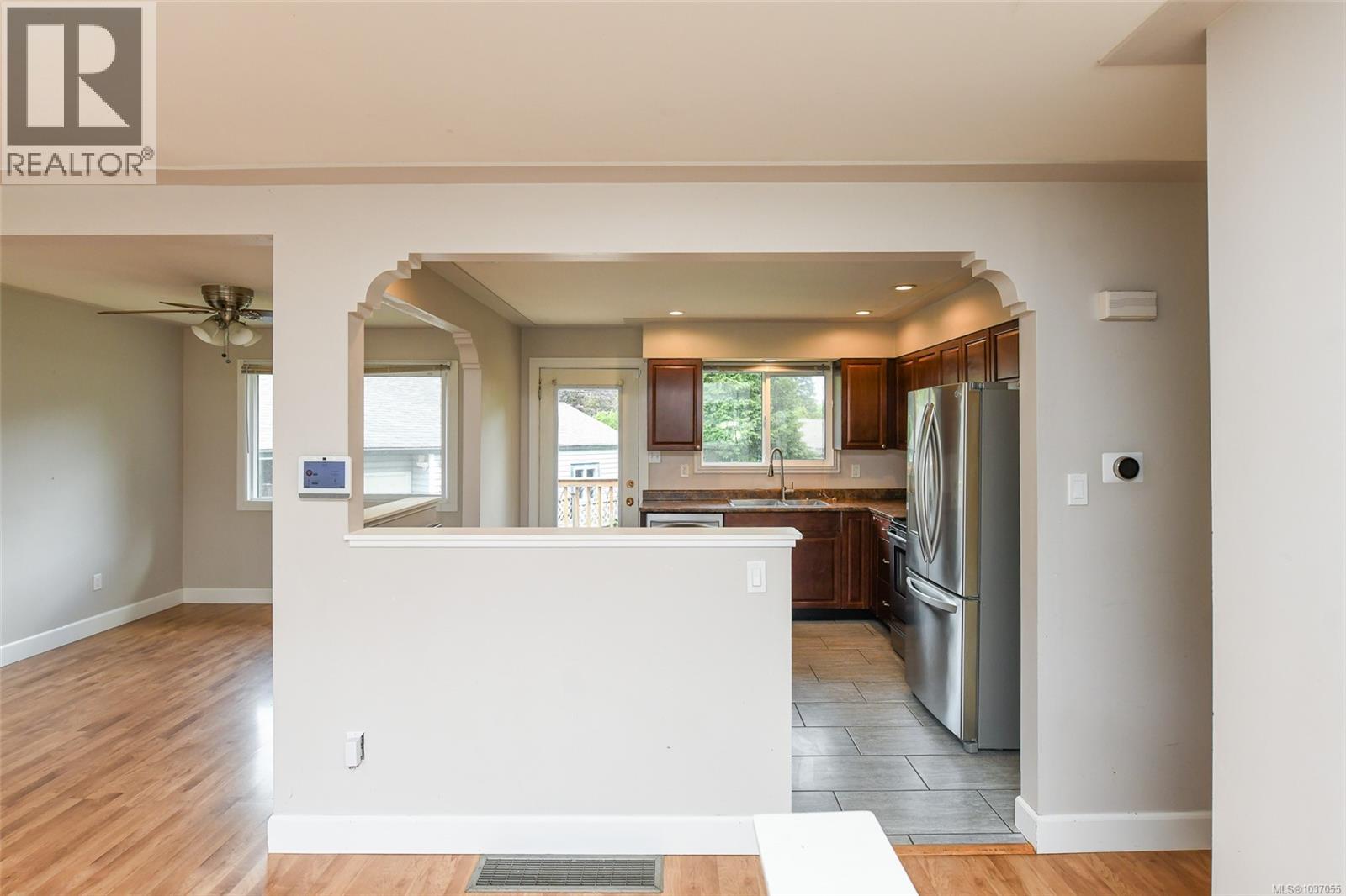 30 Rod & Gun Rd, Courtenay, British Columbia  V9N 3M9 - Photo 13 - 1037055