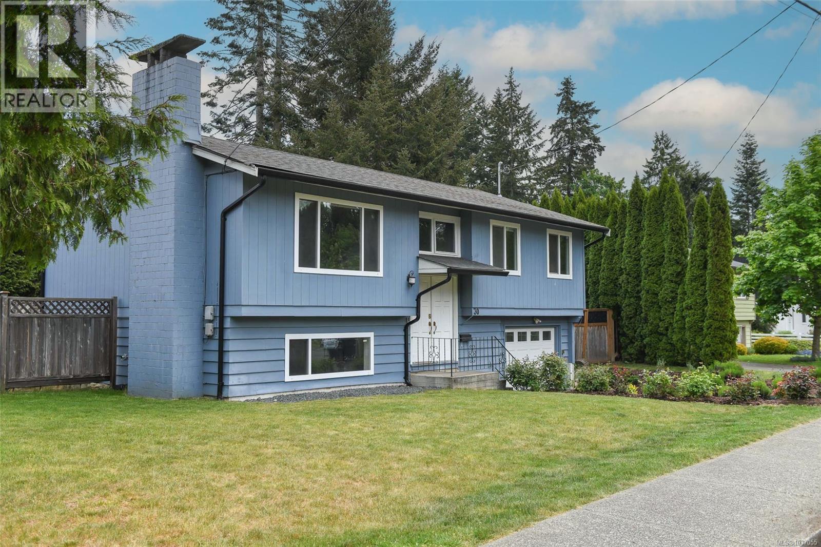 30 Rod & Gun Rd, Courtenay, British Columbia  V9N 3M9 - Photo 3 - 1037055