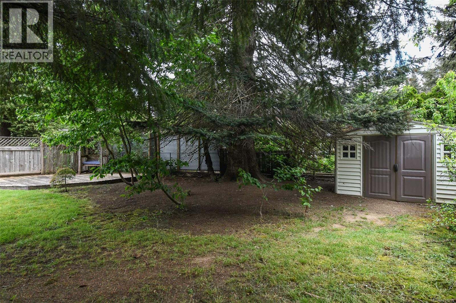 30 Rod & Gun Rd, Courtenay, British Columbia  V9N 3M9 - Photo 9 - 1037055