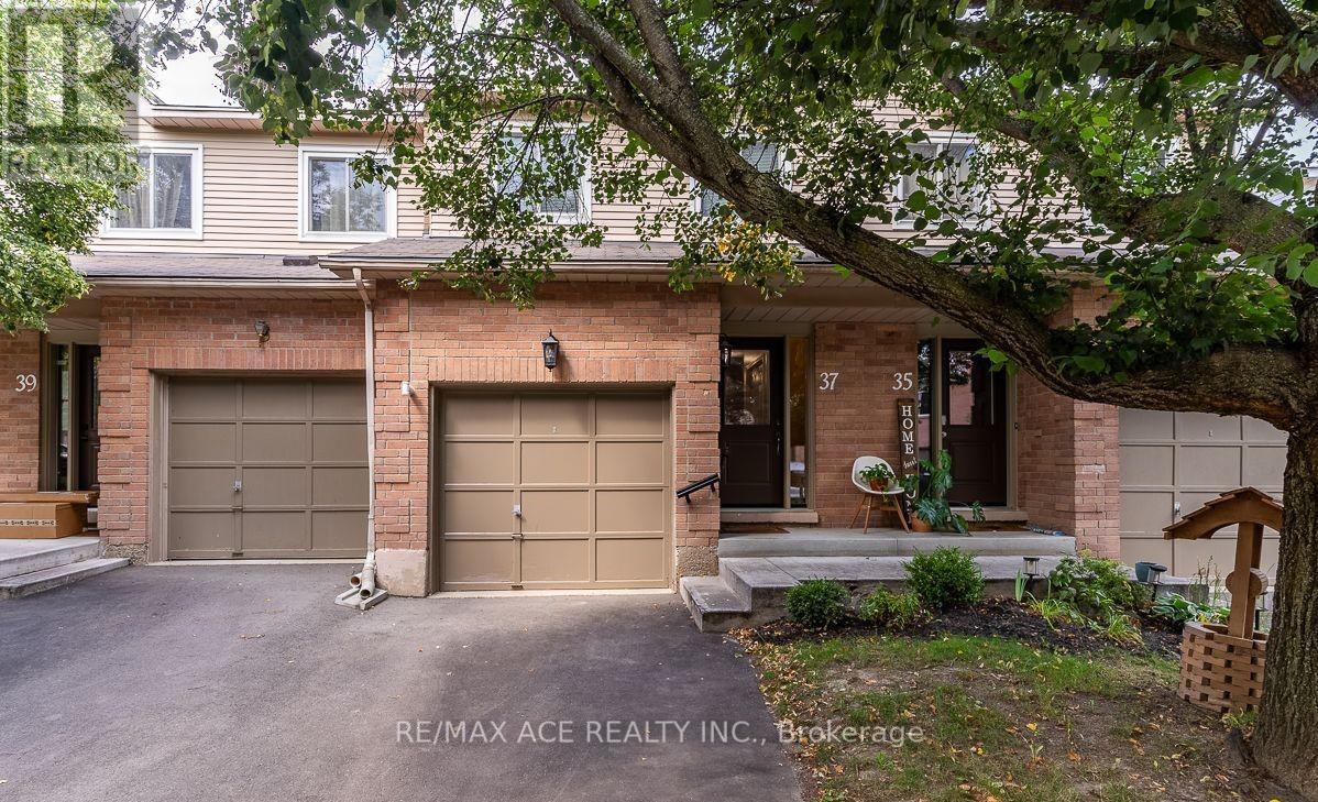 37 - 26 MOSS BOULEVARD, Hamilton, Ontario