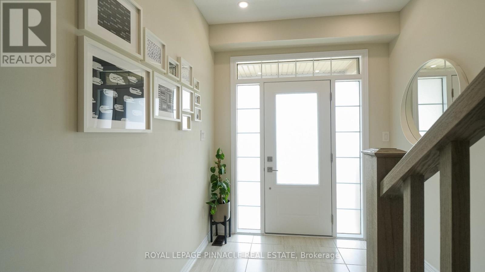 8 - 100 Hollywood Court, Cambridge, Ontario  M1R 0C5 - Photo 3 - X13136960