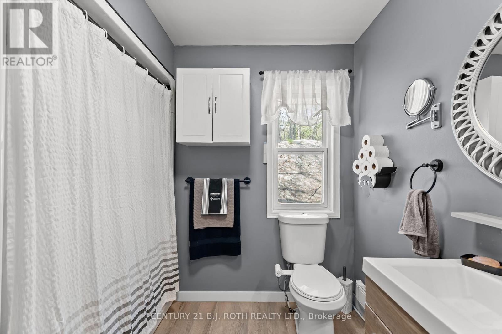 1411 Hwy 11 S, Gravenhurst, Ontario  P0E 1G0 - Photo 15 - X13136978