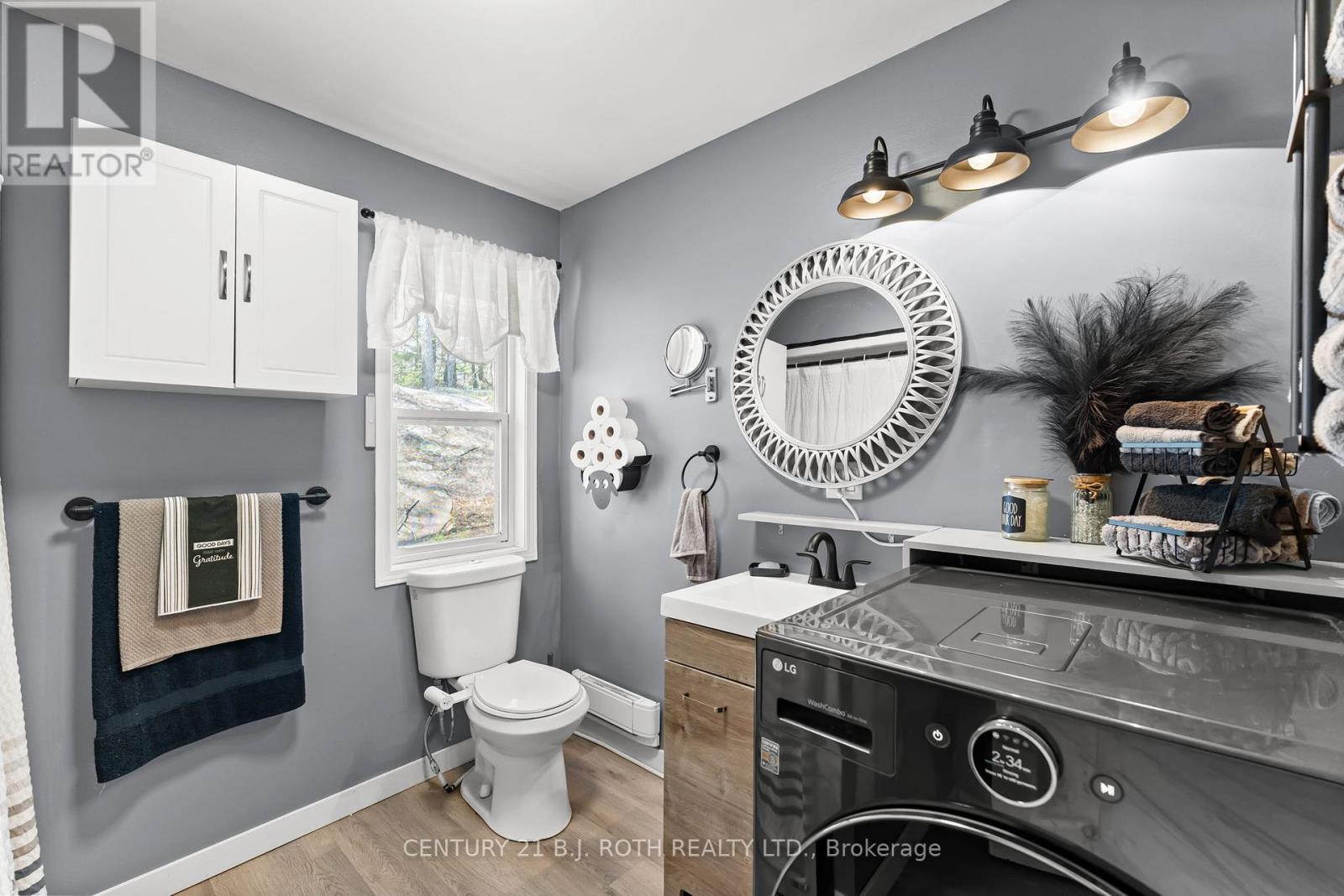 1411 Hwy 11 S, Gravenhurst, Ontario  P0E 1G0 - Photo 16 - X13136978