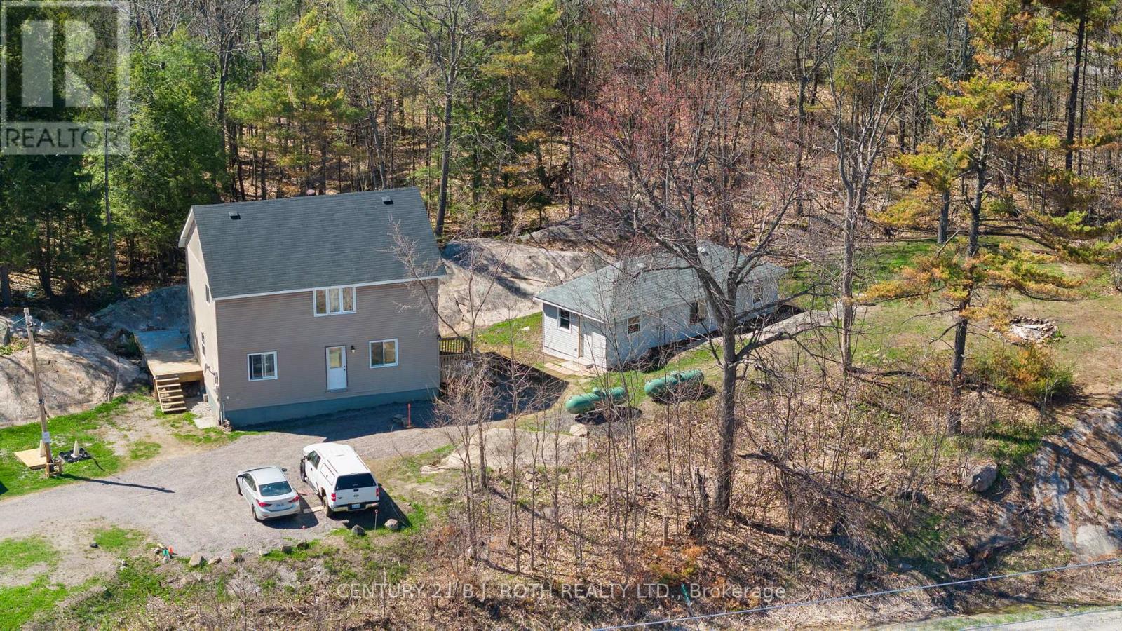 1411 Hwy 11 S, Gravenhurst, Ontario  P0E 1G0 - Photo 3 - X13136978