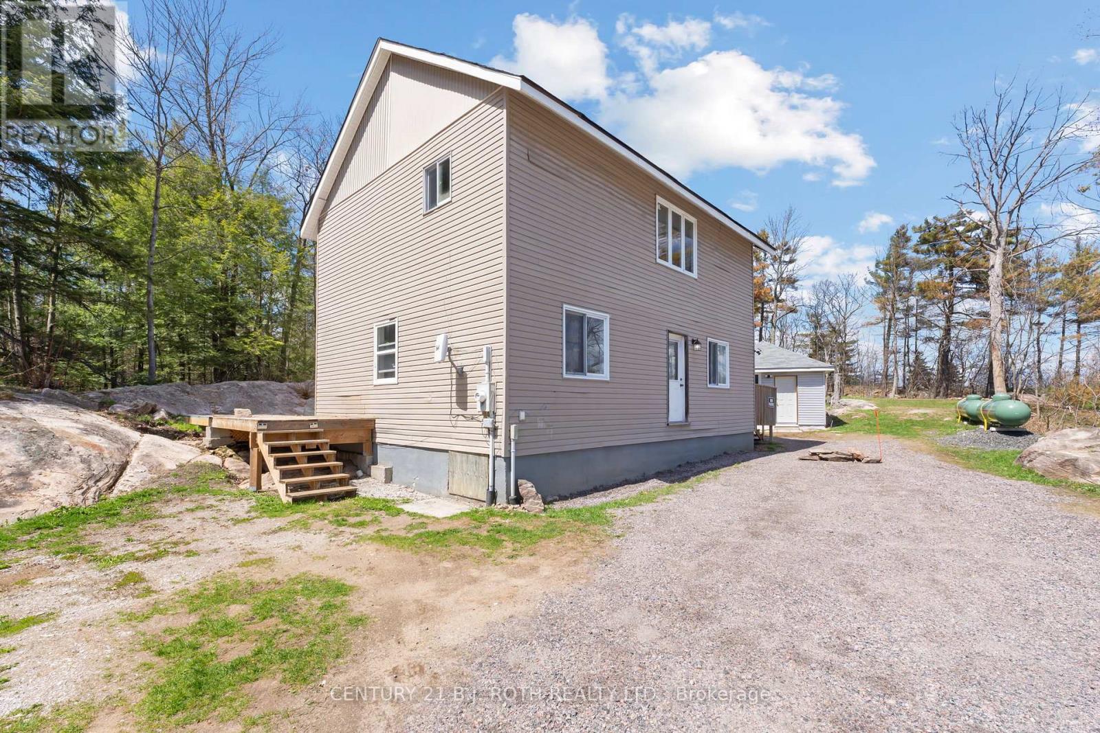 1411 Hwy 11 S, Gravenhurst, Ontario  P0E 1G0 - Photo 30 - X13136978