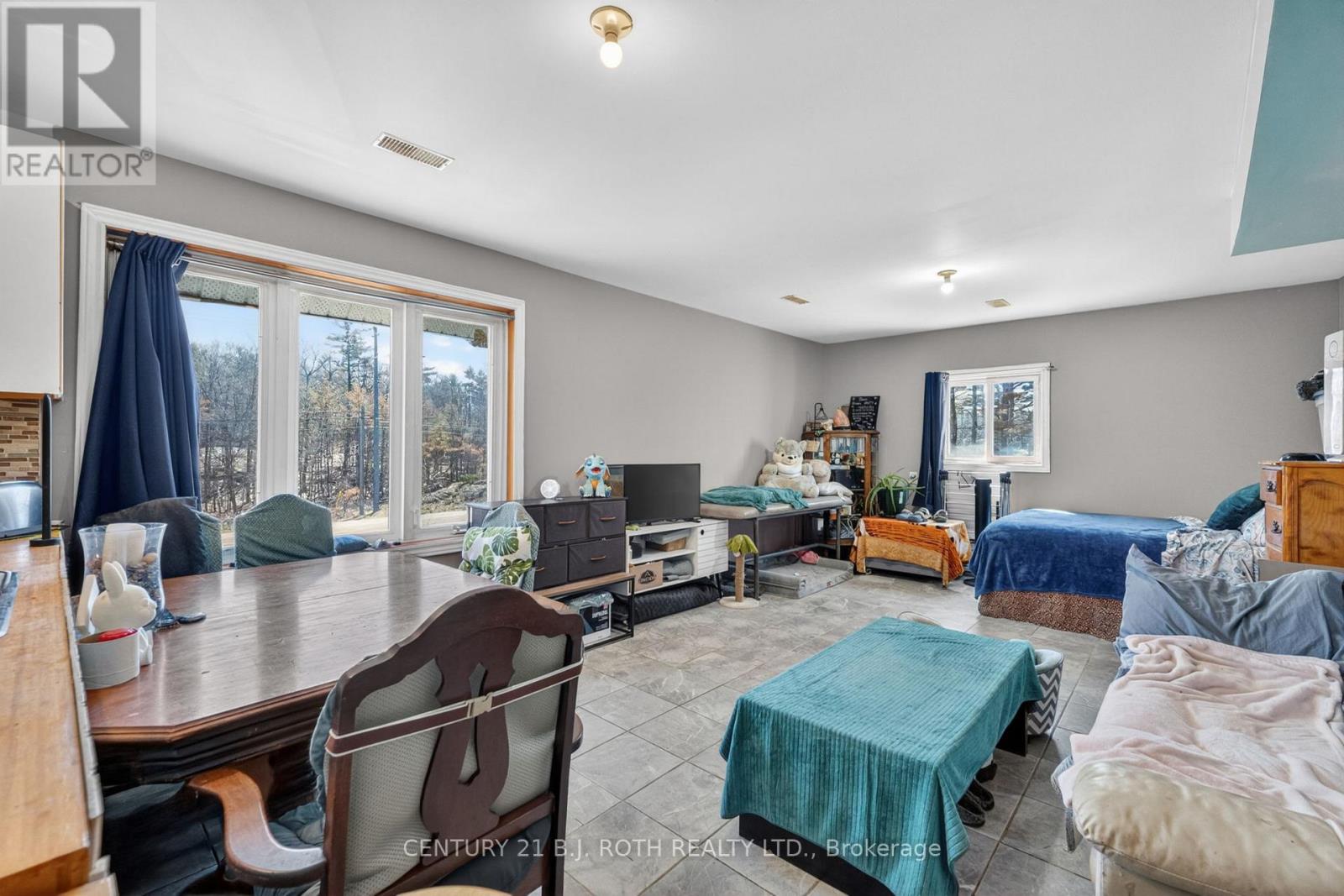 1411 Hwy 11 S, Gravenhurst, Ontario  P0E 1G0 - Photo 39 - X13136978