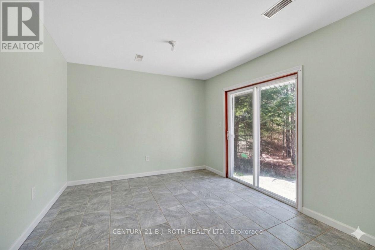 1411 Hwy 11 S, Gravenhurst, Ontario  P0E 1G0 - Photo 43 - X13136978