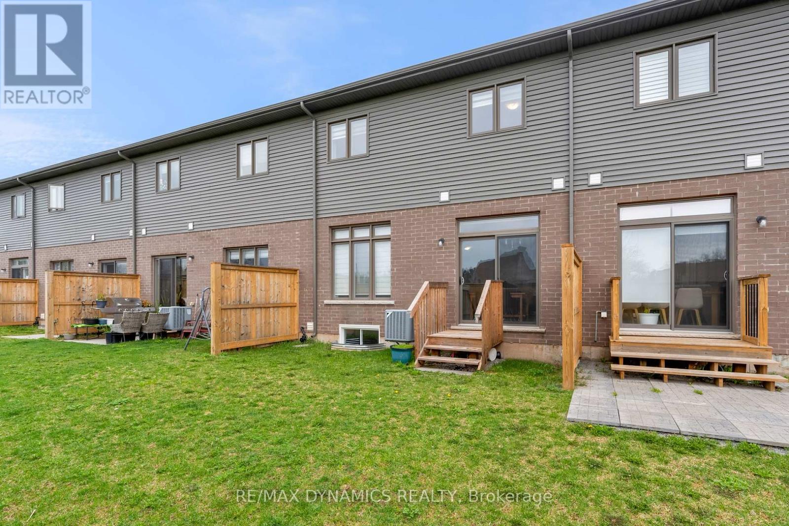 110 - 4552 Portage Road, Niagara Falls, Ontario  L2E 6A8 - Photo 15 - X13137102