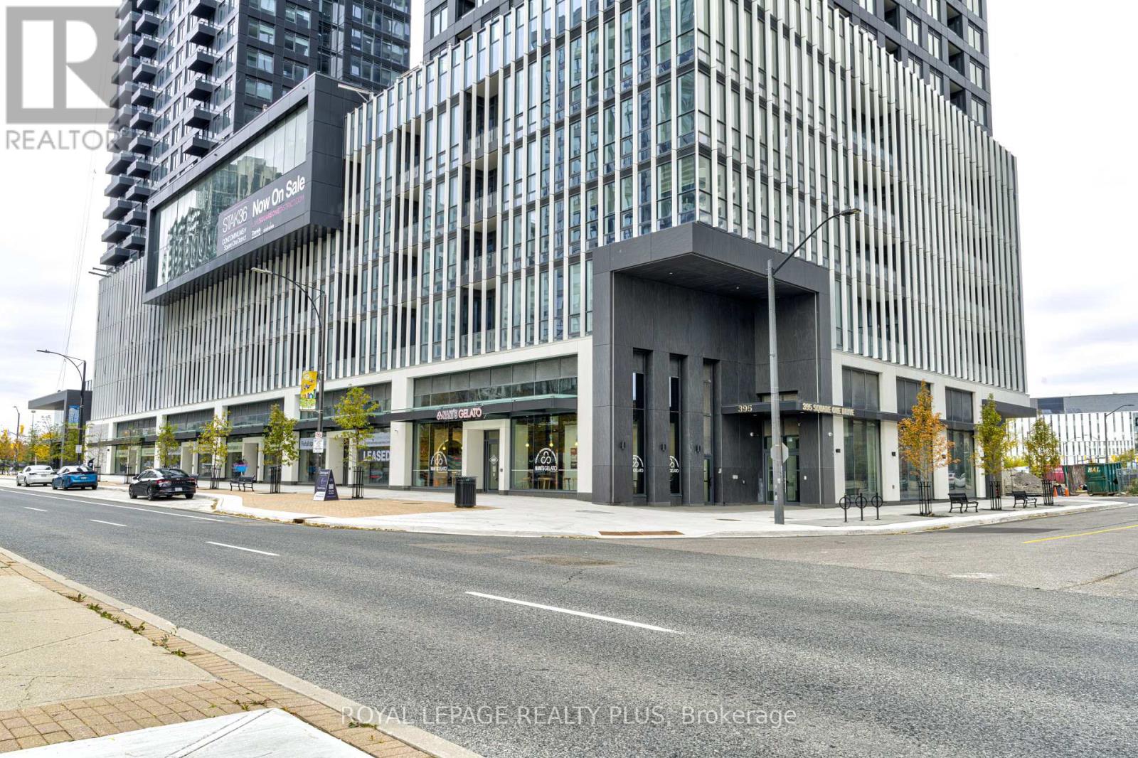 3202 - 395 SQUARE ONE DRIVE, Mississauga, Ontario