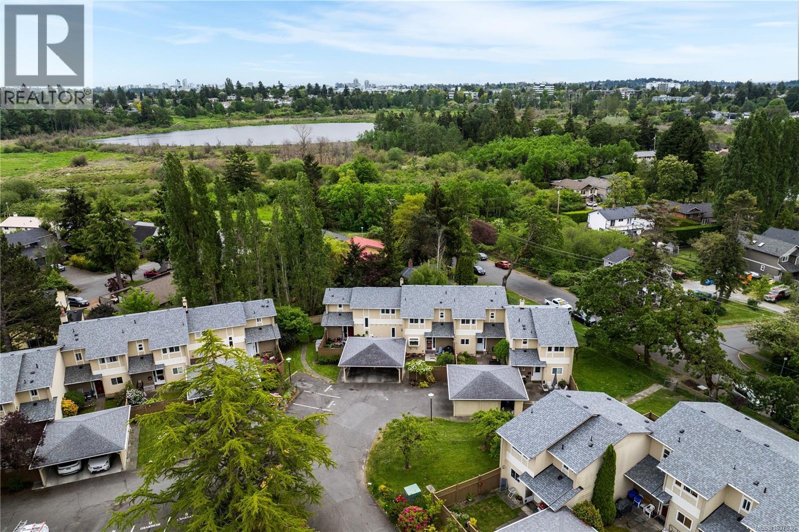6 3981 Nelthorpe St, Saanich, British Columbia  V8X 3Z2 - Photo 26 - 1037036