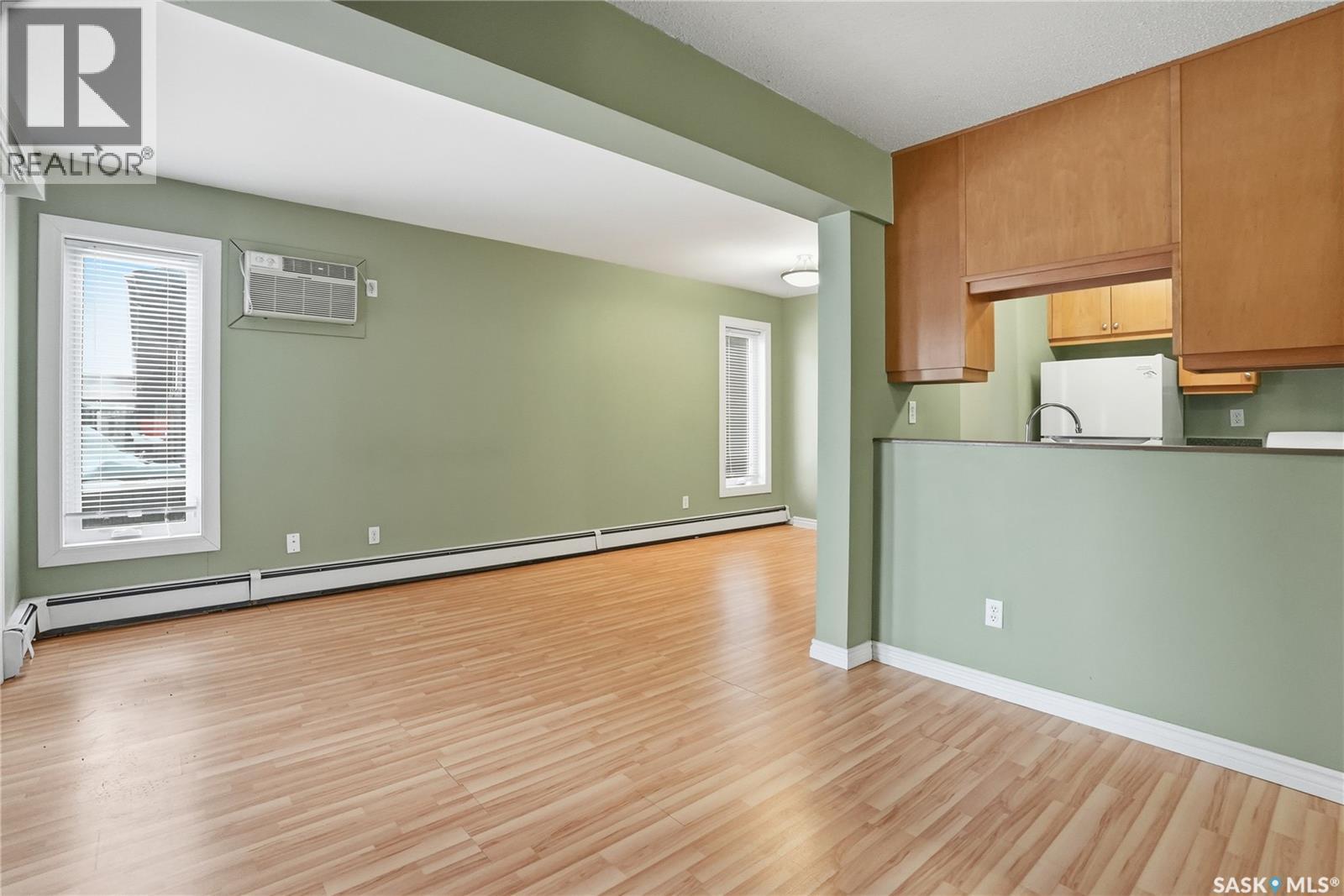 304 431 4th Avenue N, Saskatoon, Saskatchewan  S7K 2M4 - Photo 2 - SK036015