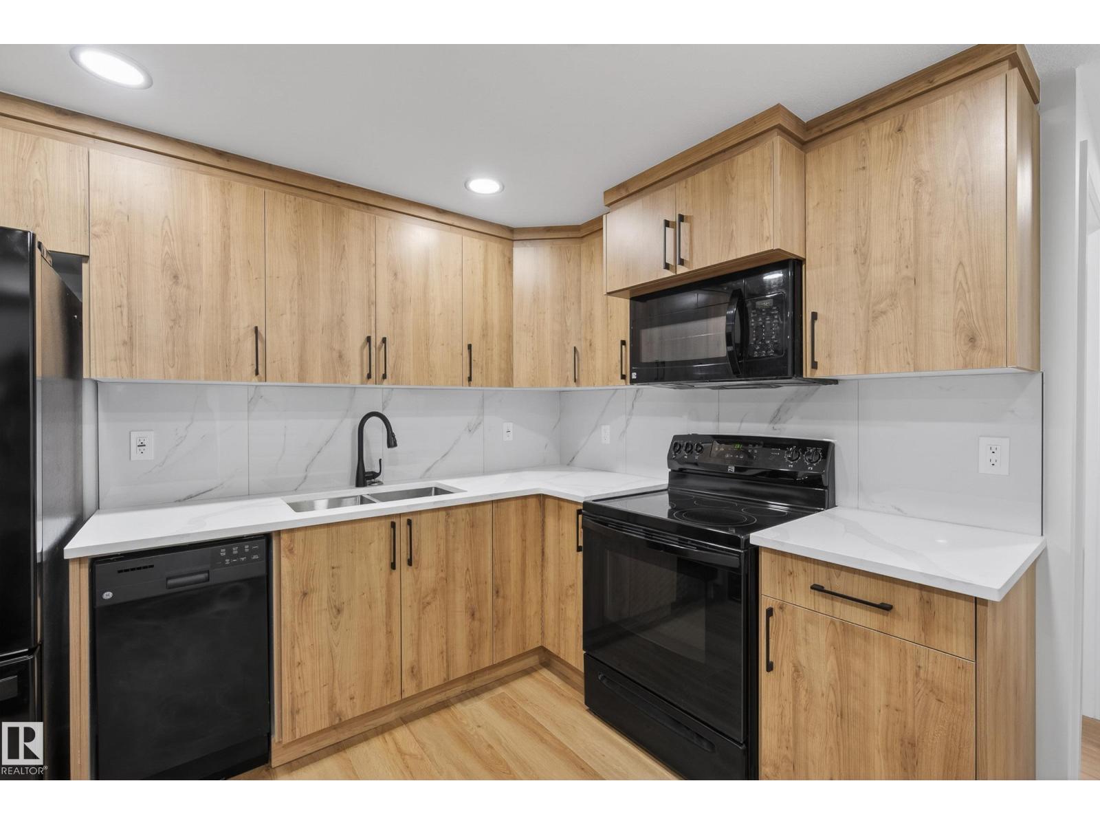 11 Labelle Cr, St. Albert, Alberta  T8N 2G6 - Photo 30 - E4488155