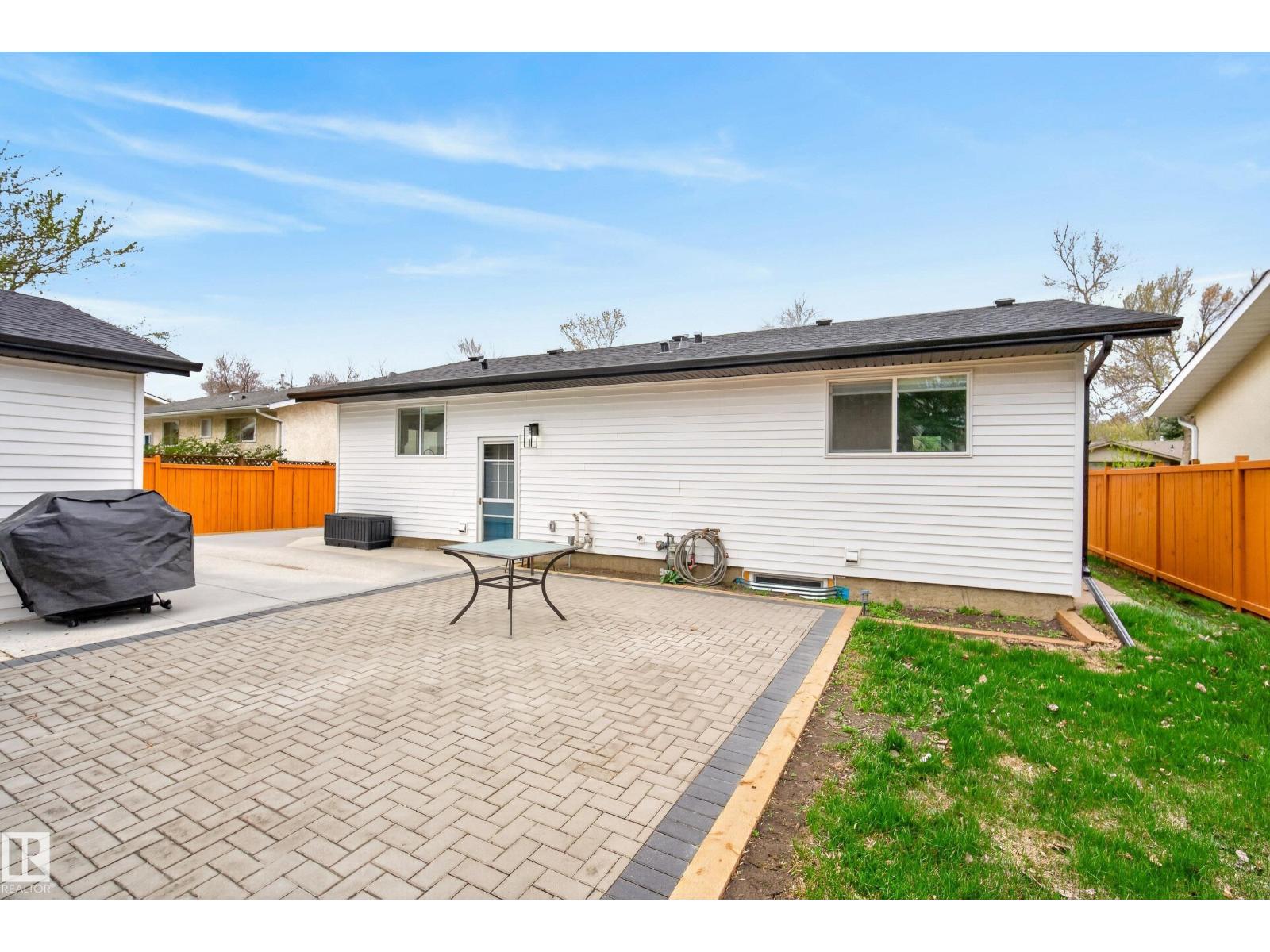 11 Labelle Cr, St. Albert, Alberta  T8N 2G6 - Photo 50 - E4488155