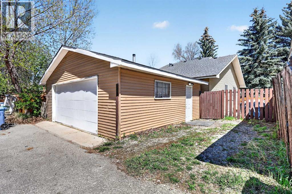 236 Mckerrell Way SE, Calgary, Alberta  T2Z 1N8 - Photo 39 - A2309398