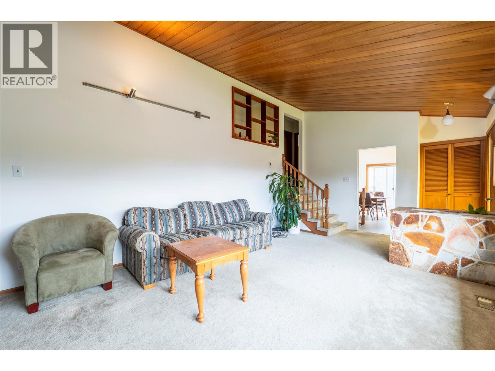 703 West Innes Street, Nelson, British Columbia  V1L 3J4 - Photo 13 - 10387679