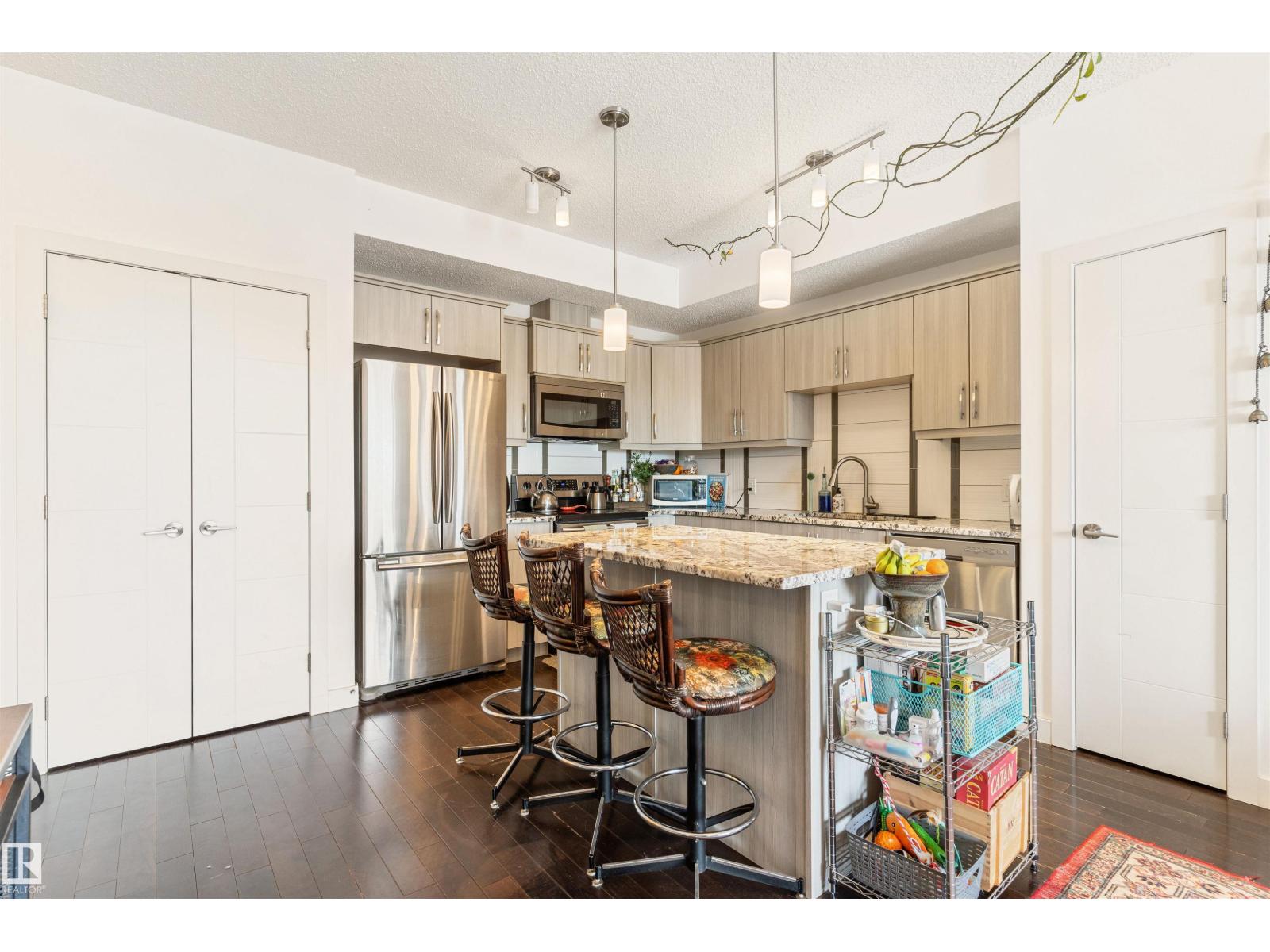 #410 10523 123 St Nw, Edmonton, Alberta  T5N 1N9 - Photo 3 - E4488161