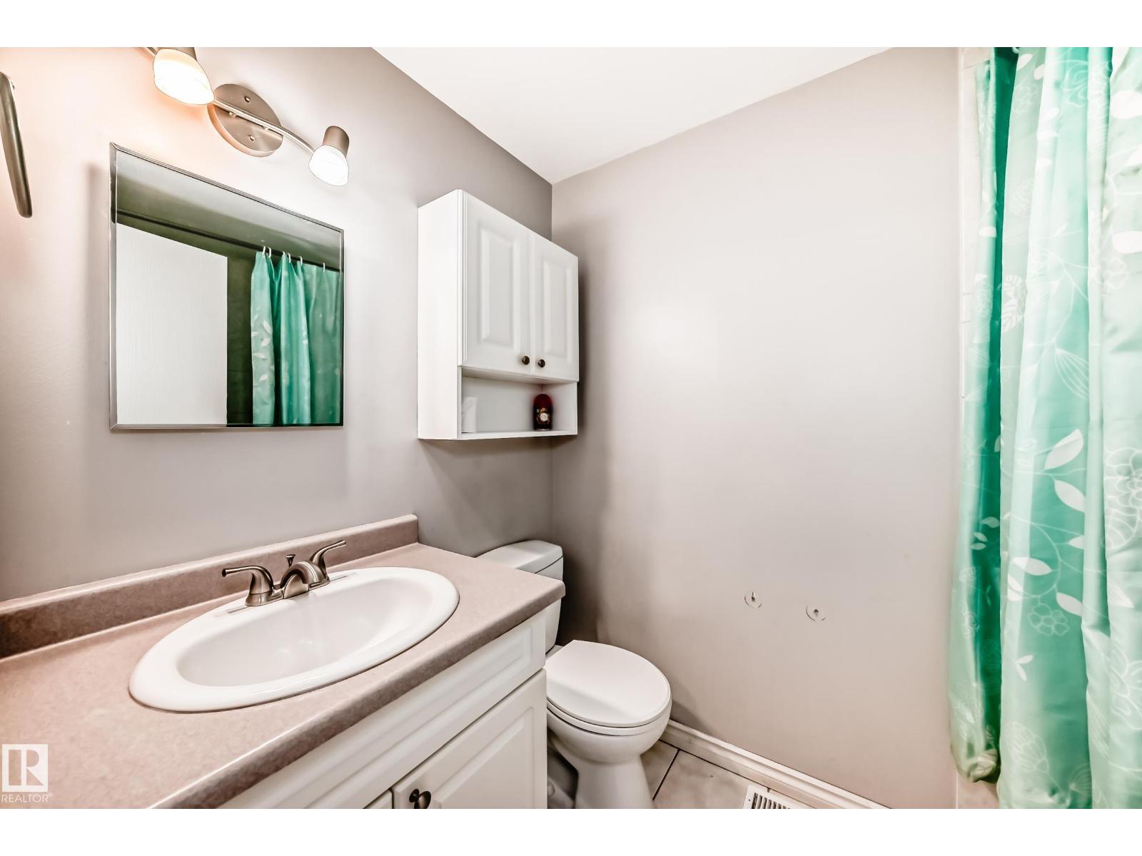 #11 2024 57 St Nw, Edmonton, Alberta  T6L 2Z3 - Photo 14 - E4488162