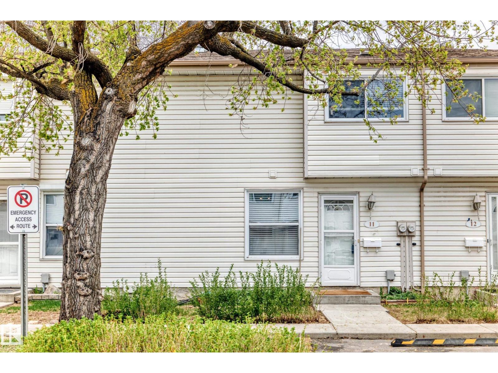 #11 2024 57 St Nw, Edmonton, Alberta  T6L 2Z3 - Photo 20 - E4488162