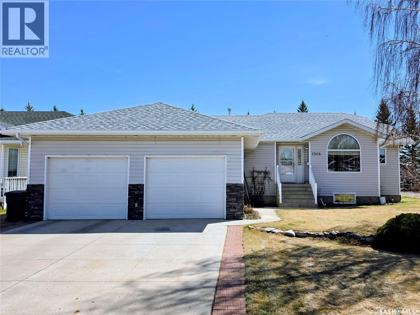 1306 4th STREET, Humboldt, Saskatchewan