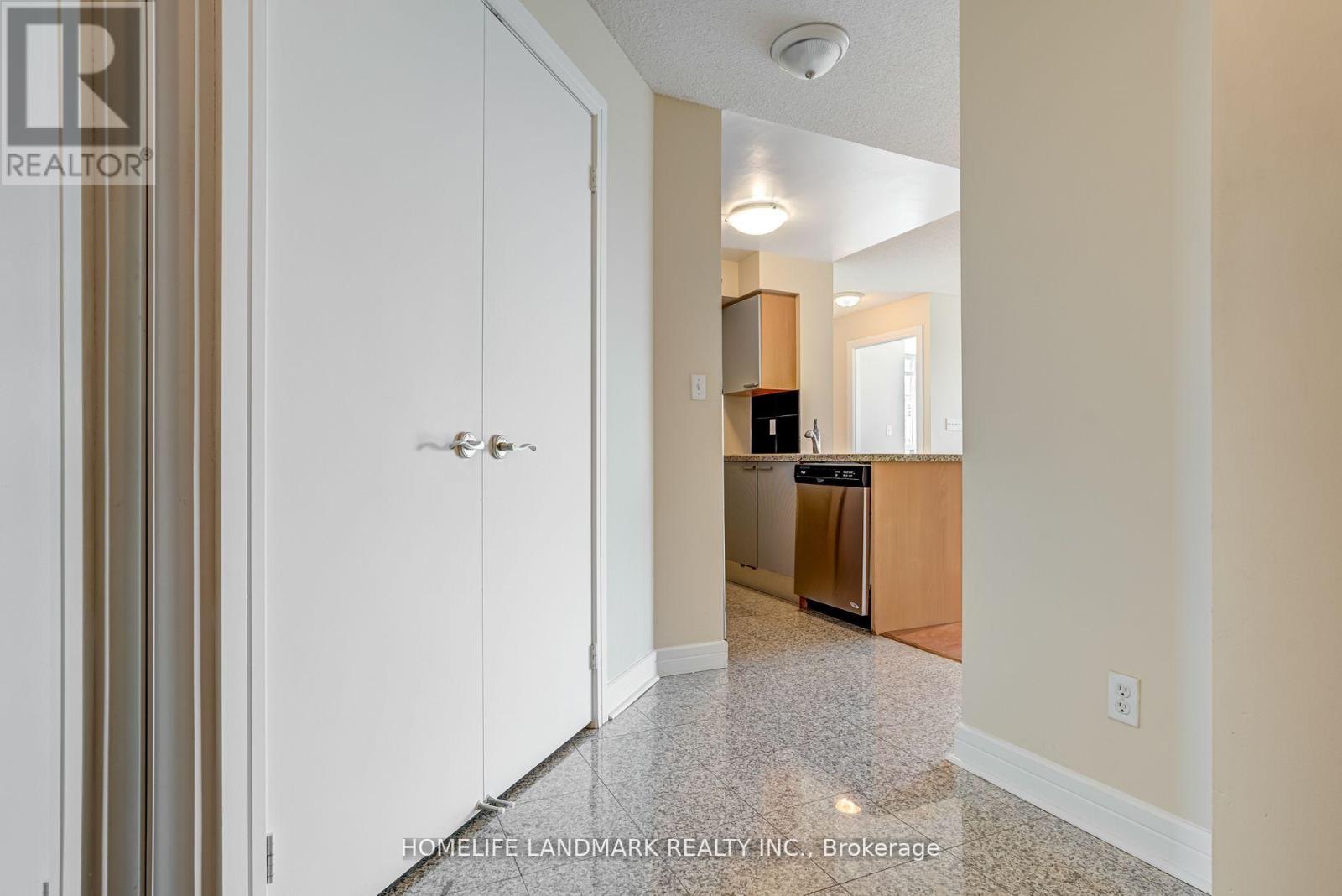 2508 - 16 Harrison Garden Boulevard, Toronto, Ontario  M2N 7J6 - Photo 3 - C13137030