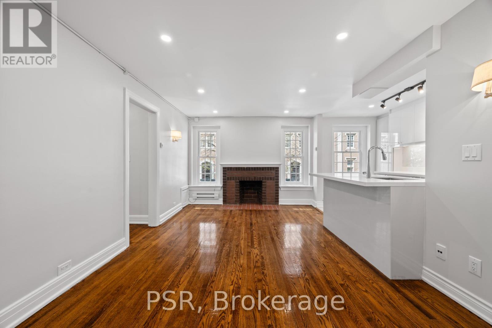 24 - 8 St Thomas Street, Toronto, Ontario  M5S 2B8 - Photo 10 - C13137058