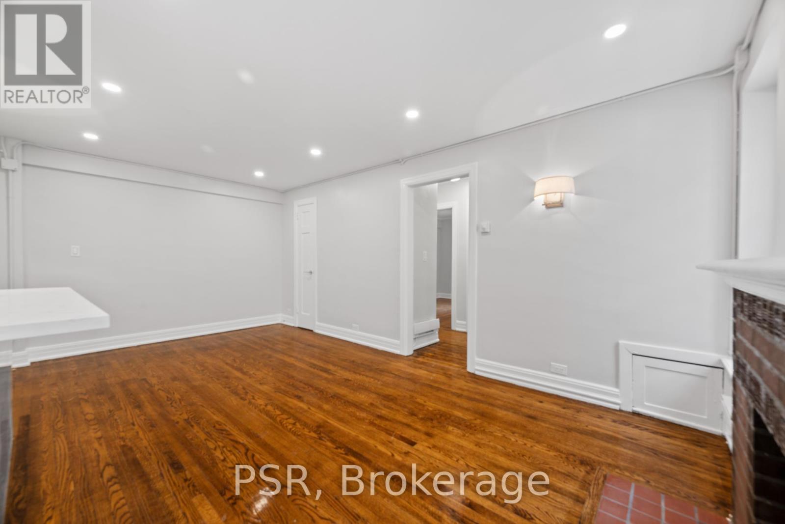 24 - 8 St Thomas Street, Toronto, Ontario  M5S 2B8 - Photo 11 - C13137058
