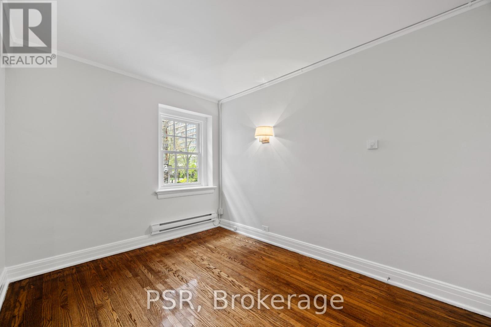 24 - 8 St Thomas Street, Toronto, Ontario  M5S 2B8 - Photo 13 - C13137058