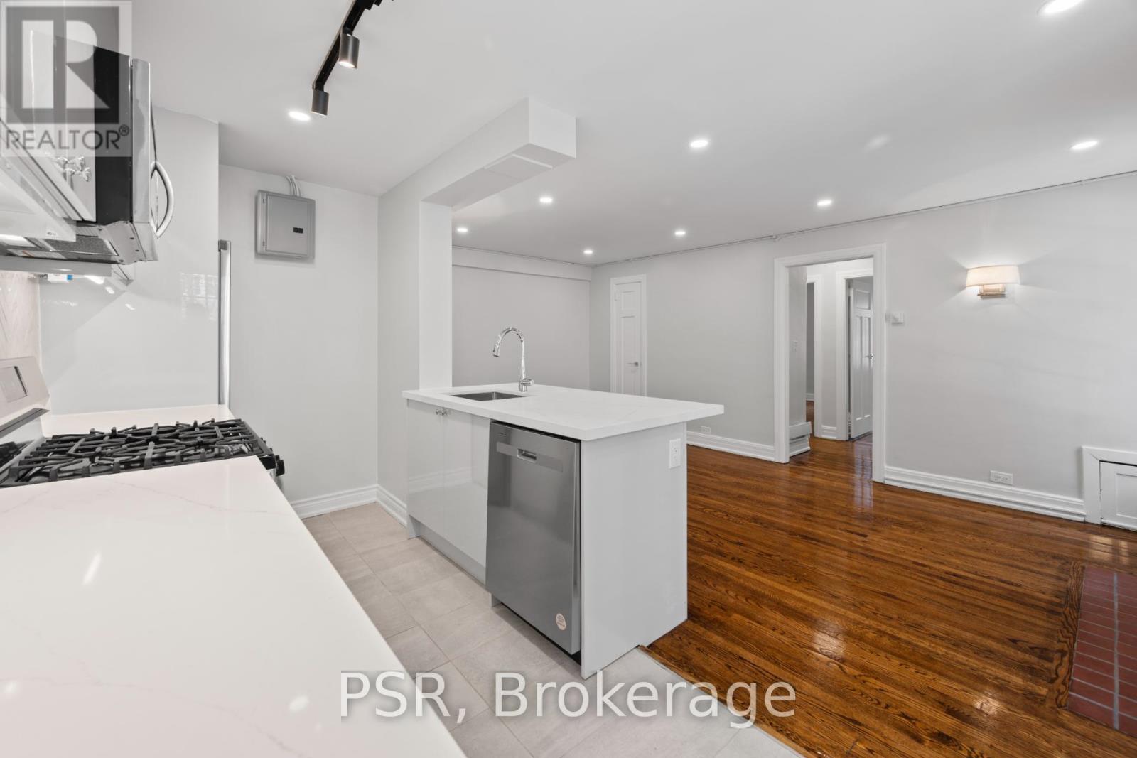 24 - 8 St Thomas Street, Toronto, Ontario  M5S 2B8 - Photo 6 - C13137058