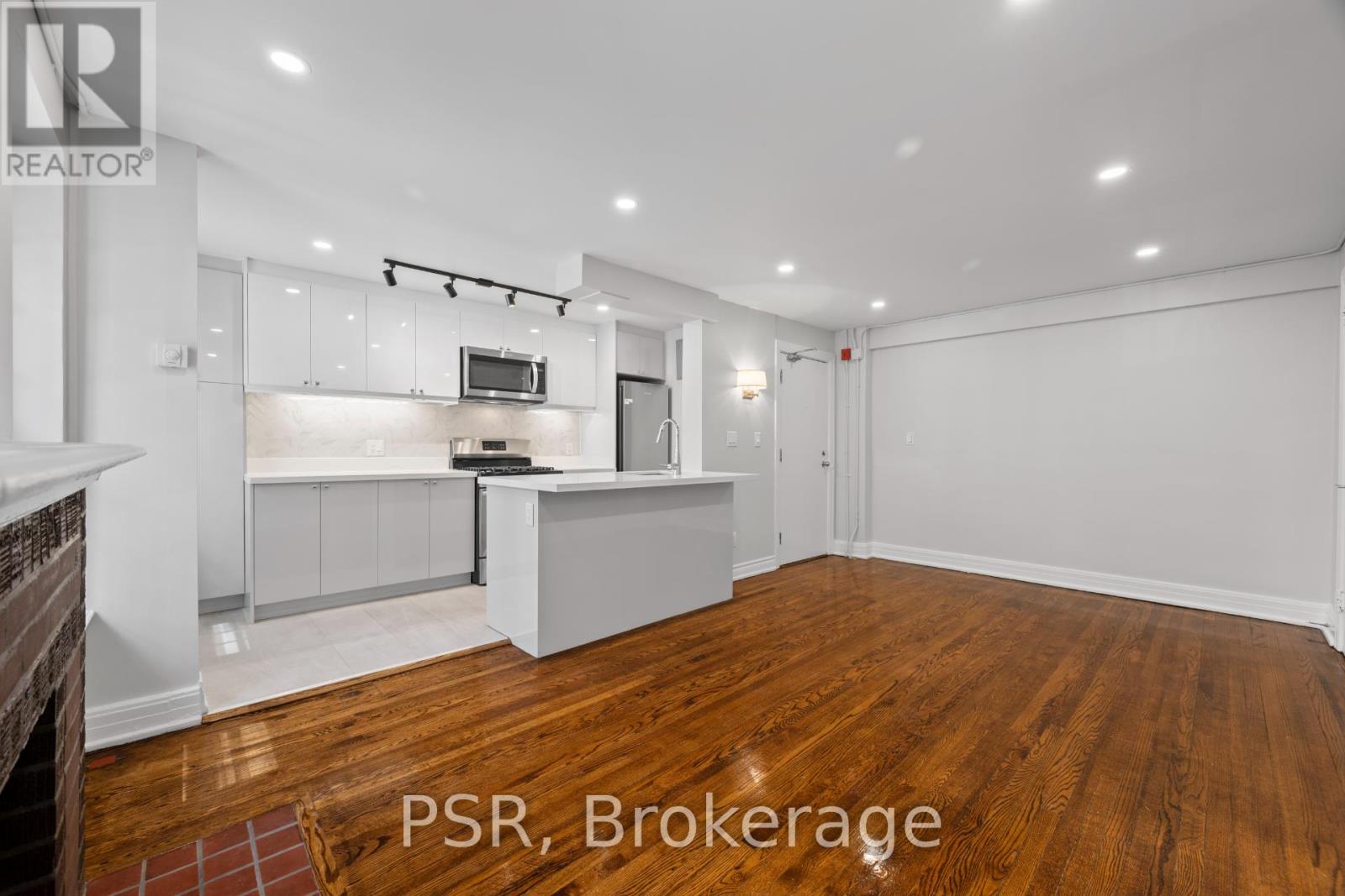 24 - 8 St Thomas Street, Toronto, Ontario  M5S 2B8 - Photo 7 - C13137058