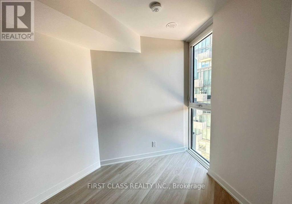 526 - 30 Tretti Way, Toronto, Ontario  M3H 0E3 - Photo 8 - C13137100