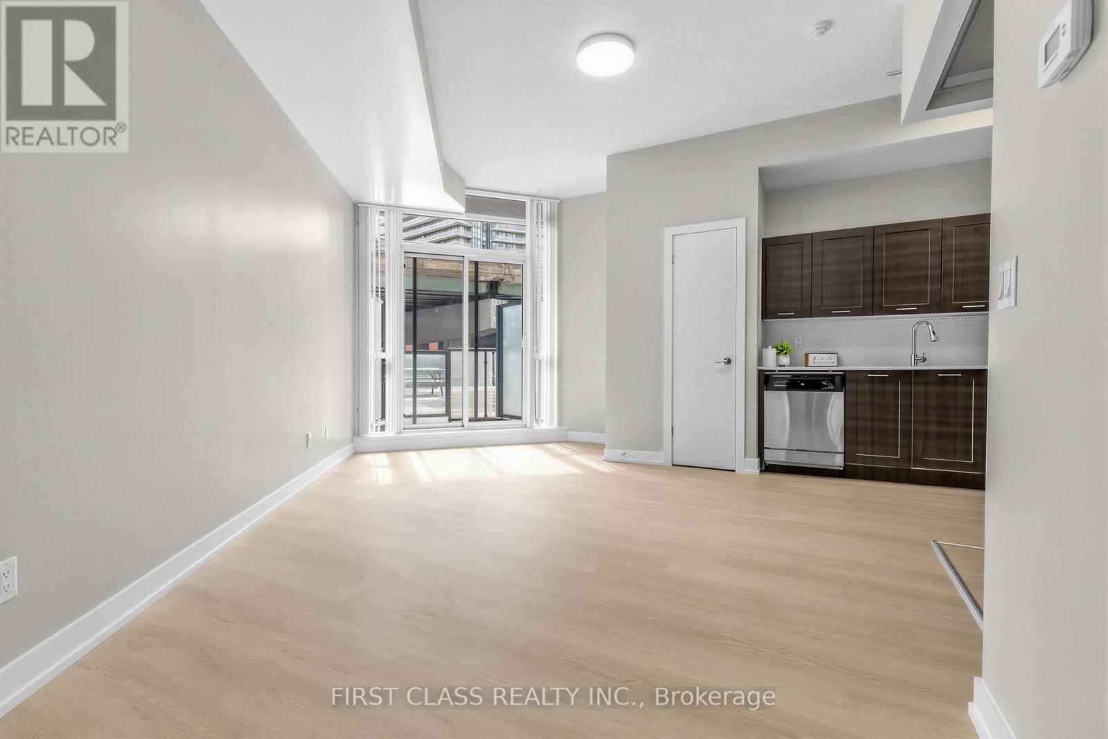 216 - 169 Fort York Boulevard, Toronto, Ontario  M5V 0C8 - Photo 12 - C13137170