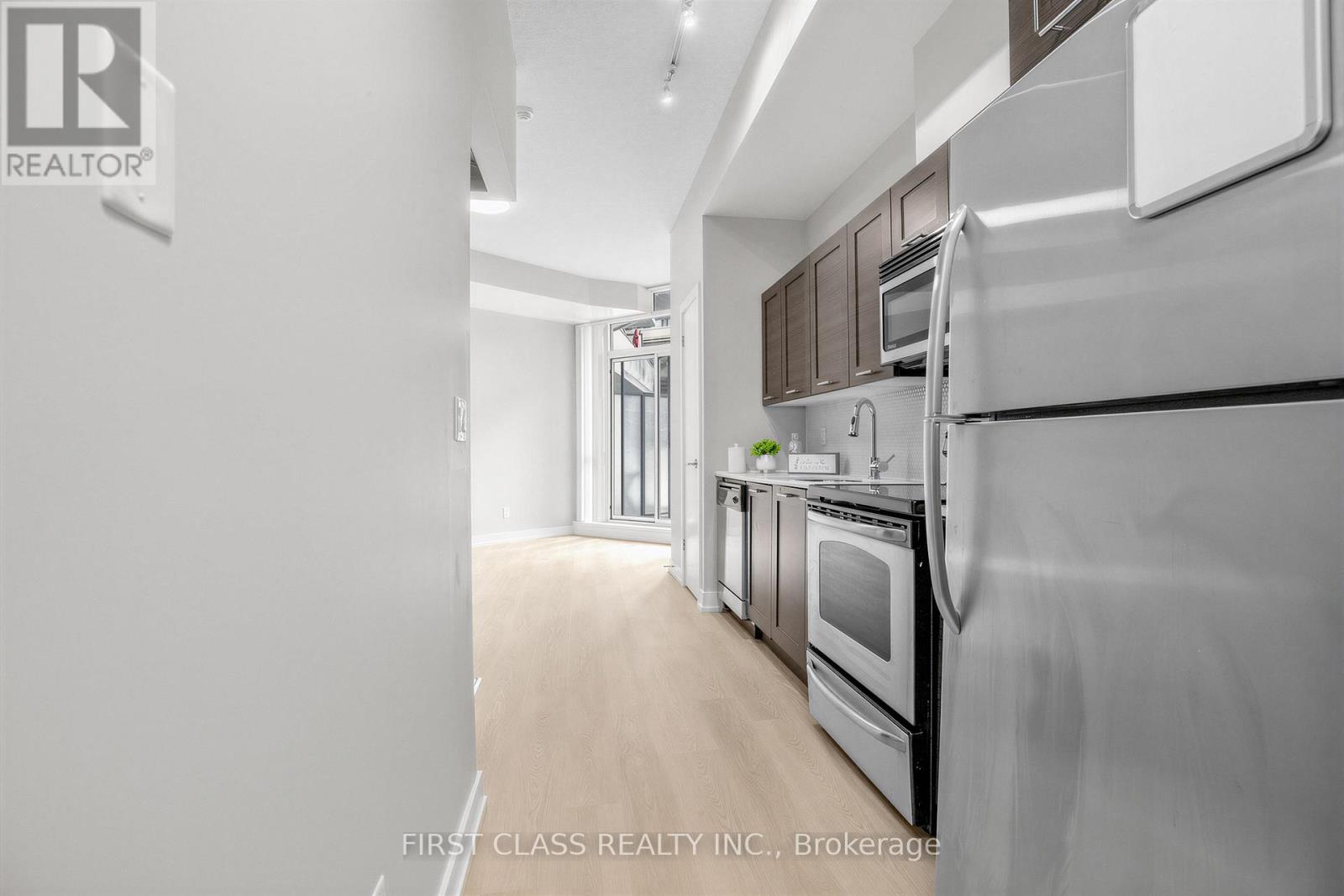 216 - 169 Fort York Boulevard, Toronto, Ontario  M5V 0C8 - Photo 5 - C13137170